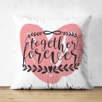 - Suet-K-2102 - Realhomes  Çift Taraflı Özel Tasarım Kalp Ve Yazılı Dijital Baskılı Modern Süet Yastık Kılıfı Realhomes