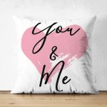 - Suet-K-2130 - Realhomes  Çift Taraflı You & Me Kalp Yazılı Dijital Baskılı Dekoratif Süet Yastık Kırlent Kılıfı Realhomes