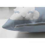 - Suet-K-2142-2 - Realhomes  Çift Taraflı Mavi Zeminli Bulut Temalı Dijital Baskılı Modern Süet Yastık Kılıfı Realhomes