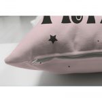 - Suet-K-2148-2 - Realhomes Çift Taraflı Pembe Zeminli Princess Yazılı Dijital Baskılı Süet Kırlent Kılıfı Realhomes