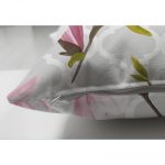 - Suet-K-2212-2 - Realhomes  Geometrik Zeminli Çiçek Temalı Çift Taraflı Modern Süet Yastık Kılıfı Realhomes