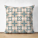 - Suet-K-2216 - Realhomes  Geometrik Motifli Çift Taraflı Dijital Baskılı Dekoratif Süet Kırlent Kılıfı Realhomes