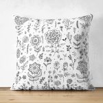 - Suet-K-2251 - Realhomes  Modern Çiçek Motifli Çift Taraflı Dijital Baskılı Dekoratif Süet Yastık Kılıfı Realhomes