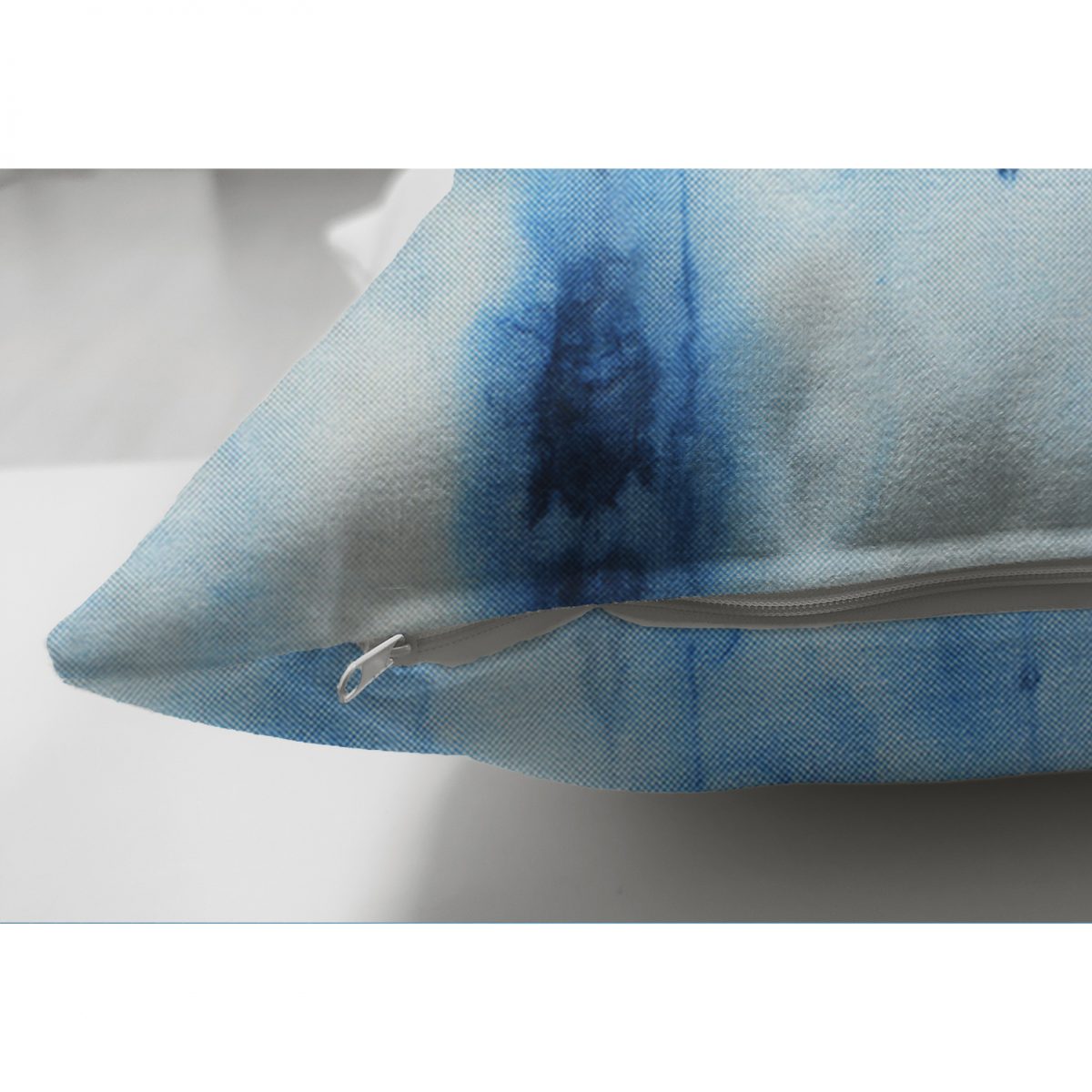 Mavi Renkli Ebru Desenli Çift Taraflı Dijital Baskılı Modern Süet Yastık Kılıfı Realhomes