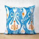 - Suet-K-2299 - Realhomes  Modern Çini Resimli Çift Taraflı Dijital Baskılı Dekoratif Süet Yastık Kılıfı Realhomes