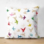 - Suet-K-2333 - Realhomes  Krem Zeminli Kuş Desenli Çift Taraflı Dijital Baskılı Süet Kırlent Kılıfı Realhomes