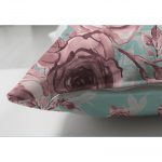 - Suet-K-2350-2 - Realhomes  Mavi Zeminde Pembe Güller Motifli Çift Taraflı Dekoratif Süet Yastık Kırlent Kılıfı Realhomes