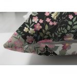 - Suet-K-2366-2 - Realhomes Desenli Kareler Temalı Çift Taraflı Dijital Baskılı Dekoratif Süet Yastık Kırlent Kılıfı Realhomes