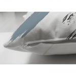 - Suet-K-2384-2 - Realhomes  Siyah Mavi Ok Temalı Yaprak Çizimli Çift Taraflı Süet Kırlent Kılıfı Realhomes