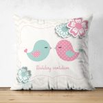 - Suet-K-2392 - Realhomes  Açık Gri Zigzag Temalı Kuş Motifli Çift Taraflı Dekoratif Süet Yastık Kırlent Kılıfı Realhomes