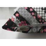 - Suet-K-2404-2 - Realhomes  Kare Puan Çizimli Dekoratif Dijital Baskılı Çift Taraflı Süet Kırlent Kılıfı Realhomes