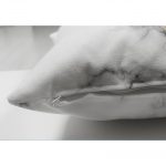 - Suet-K-2406-2 - Realhomes  Yaldız Renk Ters Üçgen Desenli Dekoratif Çift Taraflı Süet Yastık Kırlent Kılıfı Realhomes