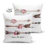 - Suet-K-2485-1 - Realhomes  Kahverengi Ok Çizimli Çiçek Desenli Dekoratif Çift Taraflı Süet Yastık Kırlent Kılıfı Realhomes