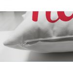 - Suet-K-2560-2 - Realhomes  Kırmızı Home Sweet Home Dijital Modern Çift Taraflı Süet Yastık Kırlent Kılıfı Realhomes