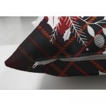 - Suet-K-3045-2 - Realhomes  Çift Taraflı Ekose Merry Christmas Desenli Dijital Baskılı Süet Yastık Kırlent Kılıfı Realhomes