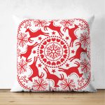 - Suet-K-3048 - Realhomes Çift Taraflı Geometrik Yılbaşı Geyikleri Dijital Baskılı Süet Yastık Kırlent Kılıfı Realhomes