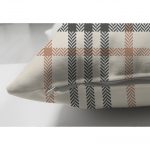 - Suet-K-3088-2 - Realhomes  Çift Taraflı Krem Renkte Ekose Desenli Dekoratif Süet Yastık Kırlent Kılıfı Realhomes