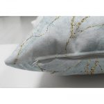 - Suet-K-3131-2 - Realhomes Çift Taraflı Altın Çizgili Mavi Zeminli Dijital Baskılı Süet Yastık Kırlent Kılıfı Realhomes