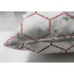 - Suet-K-3143-2 - Realhomes  Çift Taraflı Mermer ve Petek Desenli Dijital Baskılı Süet Yastık Kırlent Kılıfı Realhomes