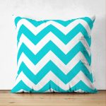 - Suet-K-322 - Realhomes  Çift Taraflı Zigzag Desen Dijital Baskılı Dekoratif Süet Yastık Kırlent Kılıfı Realhomes