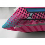 Pop Art Wow TV Desenli Çift Taraflı Dekoratif Süet Yastık Kırlent Kılıfı Realhomes