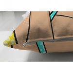 - Suet-K-3285-2 - Realhomes Sarı Zeminli Pop Art Girl Desenli Çift Taraflı Dekoratif Süet Yastık Kırlent Kılıfı Realhomes