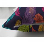 - Suet-K-3490-2 - Realhomes  Çift Taraflı Lacivert Zeminde Renkli Tüyler Özel Tasarımlı Süet Yastık Kılıfı Realhomes