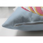 - Suet-K-4321m-2 - Realhomes  Çift Taraflı Pamuk Prenses Çizgifilm Desenli 3D Çocuk Odası Süet Yastık Kırlent Kılıfı Realhomes