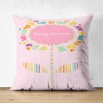 - Suet-K-4342 - Realhomes  Çift Taraflı Pembe Zeminde Baby Shower Tasarımlı Çocuk Odası Süet Yastık Kırlent Kılıfı Realhomes