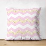 - Suet-K-4361p - Realhomes  Çift Taraflı Pembe Altın Varaklı Çizgi Motifli Çocuk Odası Süet Yastık Kırlent Kılıfı Realhomes