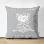 - Suet-K-4379 - Realhomes Çift Taraflı Gri Zeminde Baykuş Özel Tasarımlı Bebek Odası Süet Yastık Kırlent Kılıfı Realhomes