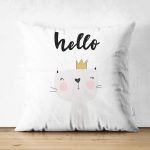 - Suet-K-4383b - Realhomes Çift Taraflı Hello Kedicik Özel Tasarımlı Bebek Odası Süet Yastık Kırlent Kılıfı Realhomes