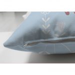 Çift Taraflı Mavi Zeminde Balon ve Ayıcık Desenli Bebek Odası Süet Yastık Kırlent Kılıfı Realhomes