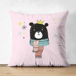 - Suet-K-4418 - Realhomes Çift Taraflı Pembe Zeminde Atkılı Ayıcık Desenli Bebek Odası Süet Yastık Kırlent Kılıfı Realhomes