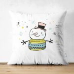 - Suet-K-4426 - Realhomes Çift Taraflı Beyaz Zeminde Kardan adam Çizim Desenli Bebek Odası Süet Yastık Kırlent Kılıfı Realhomes