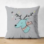 - Suet-K-4433 - Realhomes Çift Taraflı Gri Zeminde Mavi Geyik Çizimli Bebek Odası Süet Yastık Kırlent Kılıfı Realhomes