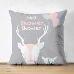 - Suet-K-4577 - Realhomes Çift Taraflı Gri Zeminde Sevimli Geyik Tasarımlı Çocuk Odası Süet Yastık Kırlent Kılıfı Realhomes