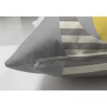 - Suet-K-4583-2 - Realhomes Çift Taraflı Pembe Zeminde Unicorn Geyikler Tasarımlı Çocuk Odası Süet Yastık Kırlent Kılıfı Realhomes