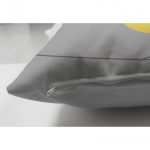 - Suet-K-4586-2 - Realhomes Çift Taraflı Gri Zeminde Sarı Kuş Motifli Dijital Baskılı Çocuk Odası Süet Yastık Kırlent Kılıfı Realhomes