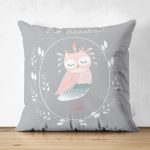 - Suet-K-4622 - Realhomes Realhomes Çift Taraflı Özel Tasarımlı Dijital Baskılı Çocuk Odası Süet Yastık Kırlent Kılıfı Realhomes