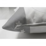 - Suet-K-4659-2 - Realhomes Realhomes Çift Taraflı Özel Tasarımlı Dijital Baskılı Çocuk Odası Süet Yastık Kırlent Kılıfı Realhomes