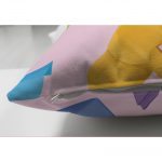 - Suet-K-4833-2 - Realhomes Realhomes Çift Taraflı Pembe Zeminli Origami Sanatı Dijital Baskılı Modern Süet Yastık Kılıfı Realhomes