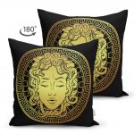- Suet-K-5034-1 - Realhomes Realhomes Çift Taraflı Özel Tasarım Siyah Zeminde Gold Medusa Dekoratif Süet Kırlent Kılıfı Realhomes