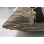 - Suet-K-5099-ayna-2 - Realhomes Çift Taraflı Vizon Zeminde Zenci Kadın Tasarımlı Süet Yastık Kılıfı Realhomes