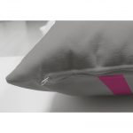 - Suet-K-5228fusya-2 - Realhomes Gri Zeminde Fuşya Palmiye Motifli Modern Çift Taraflı Süet Kırlent Kılıfı Realhomes