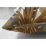 Realhomes Kahve Ve Gri Renk Yaprak Motifli Çift Taraflı Dijital Baskılı Süet Kırlent Kılıfı Realhomes