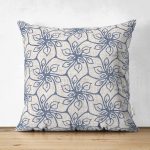 Gri Zemiminde Geometrik Çiçek Motifli Çift Taraflı Süet Kırlent Kılıfı Realhomes