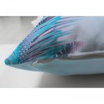 - Suet-K-5517-2 - Realhomes  Çift Taraflı Toz Mavisi Zeminli Tropik Yapraklı Özel Tasarım Dijital Baskılı Süet Yastık Kılıfı Realhomes