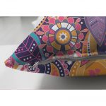 Çift Taraflı Dalgalı Geometrik Çiçek Motifli Süet Kırlent Kılıfı Realhomes