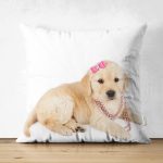 - Suet-K-5620 - Realhomes  Çift Taraflı Sevimli Köpek Desenli Dijital Baskılı Modern Süet Yastık Kırlent Kılıfı Realhomes